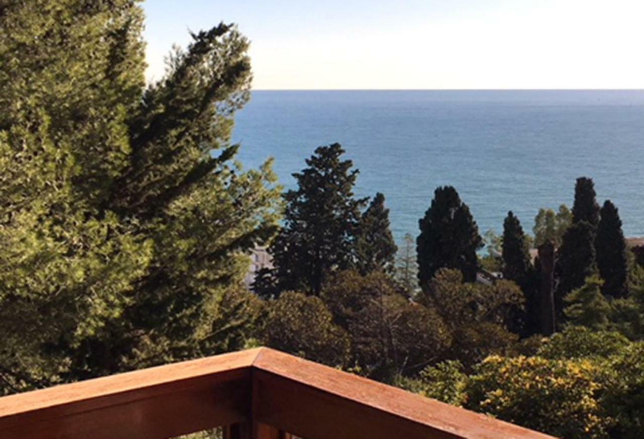 Luxury Apartment With Bay View Sanremo Bagian luar foto